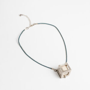 ogrlica srebro koža brački kamen Dalia Katavić nakit