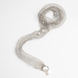 ogrlica biser čelična žica Dalia Katavić nakit